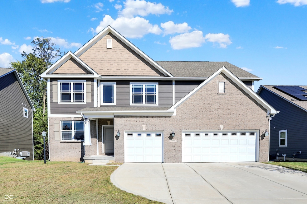 For Sale $529,900 • Co-Listing Agent