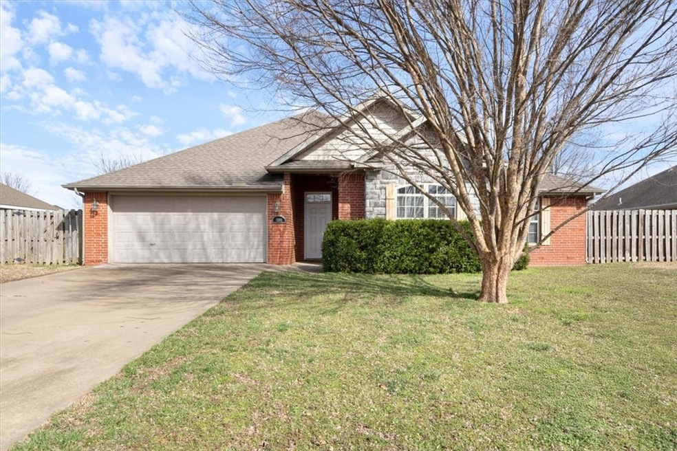 Great curb appeal!