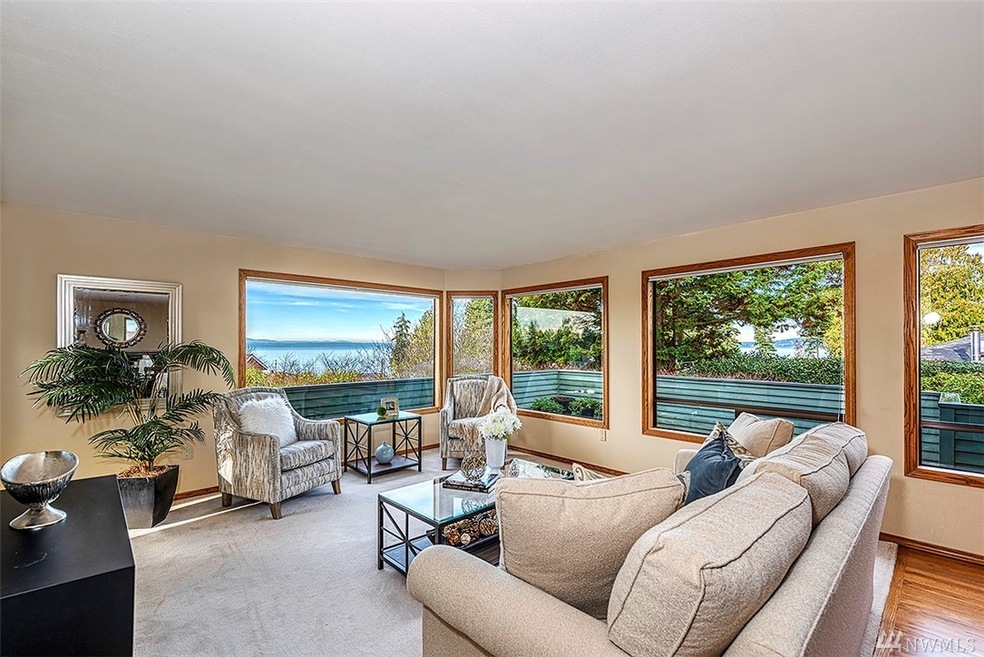 18910 Olympic View Dr, Edmonds, WA 98020 - photo 1