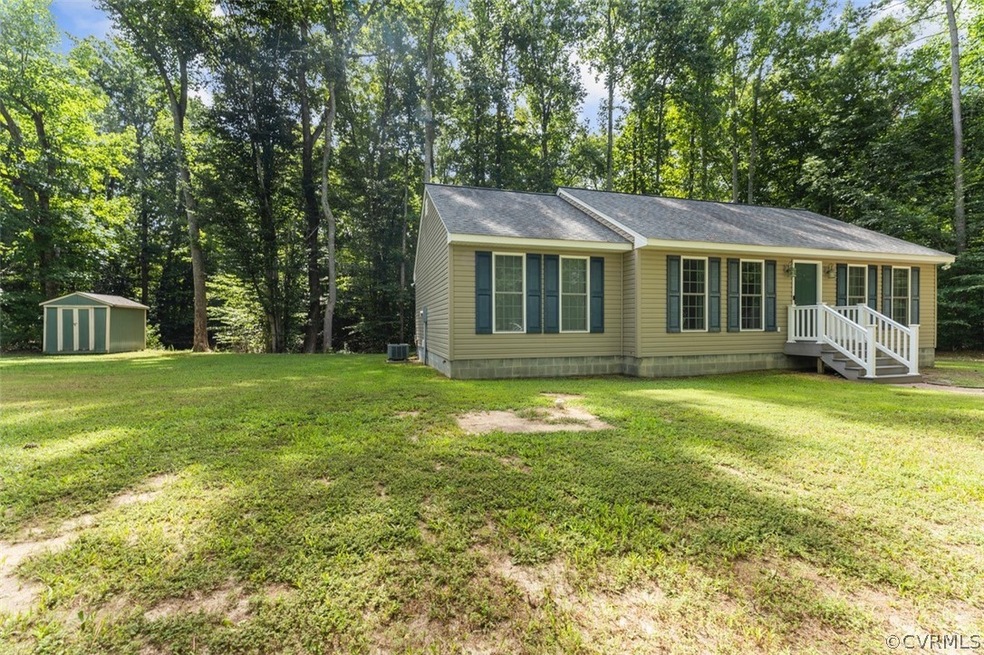 Move-in ready Vinyl Rancher on 3.51 Acres, part op