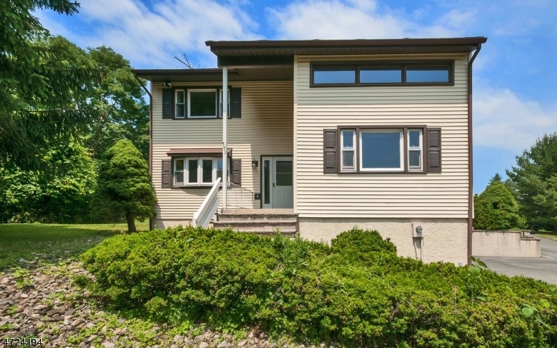 5 Appollo Place, Clinton, NJ 08809 - photo 1