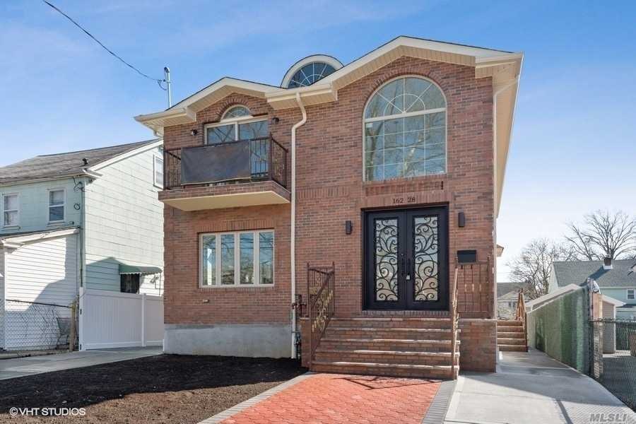 162-28 73rd Ave, Flushing, NY 11366 - photo 1