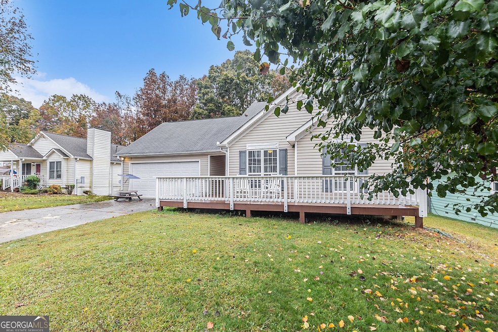 211 Greystone Dr, Carrollton, GA 30116 - photo 1