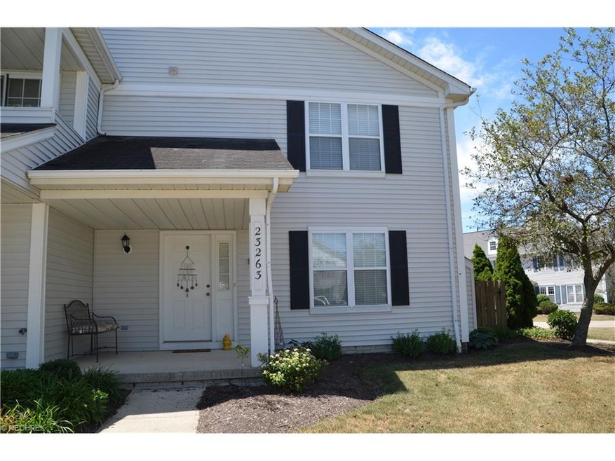 23263 Grist Mill Ct unit A-21, Olmsted Falls, OH 44138 - photo 1