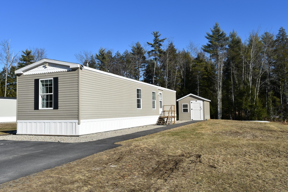 36 Carroll Ave, Standish, ME 04084 - photo 1