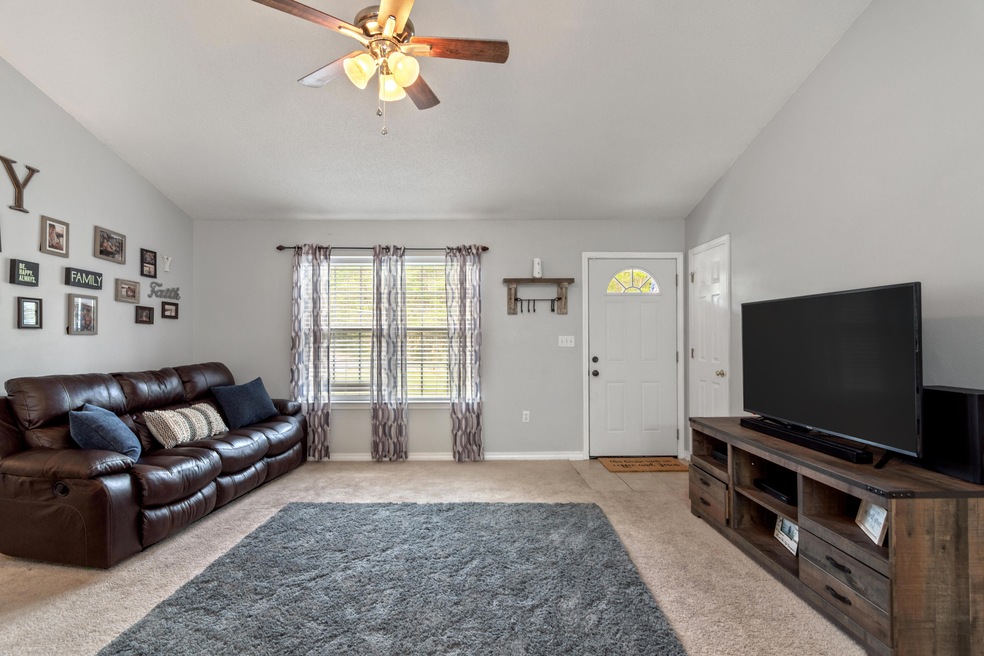 4248 Edge Perry Rd