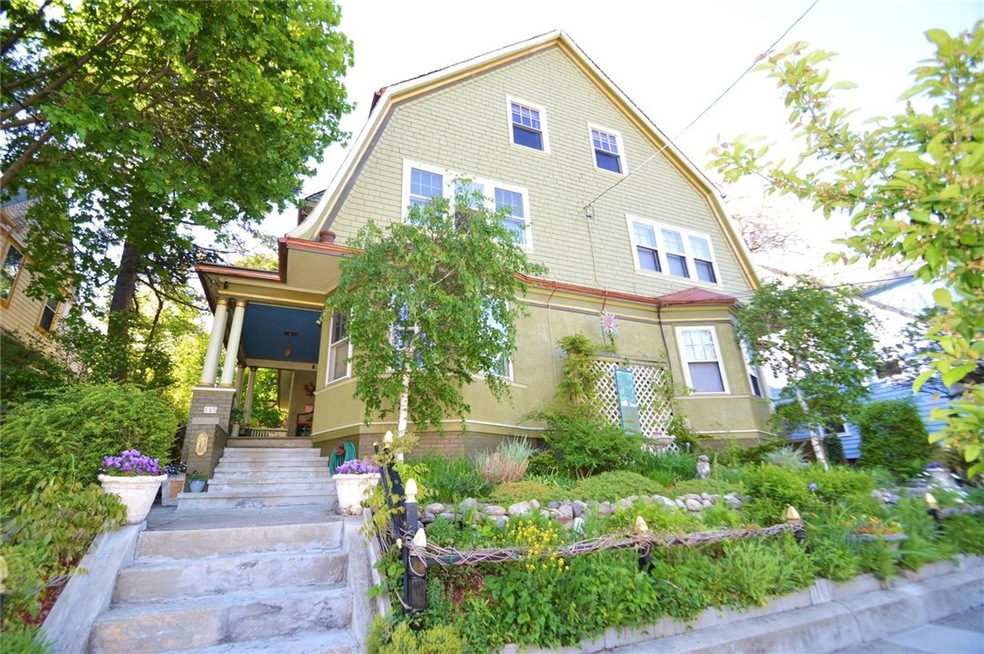 195 Lenox Ave, Providence, RI 02907 - photo 1