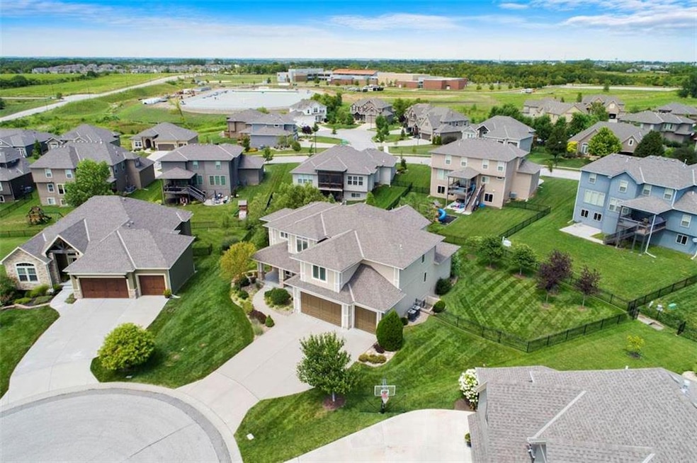 9719 Hastings St, Shawnee, KS 66227 - photo 1