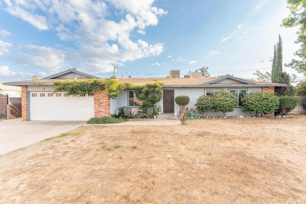 1441 W Riggin Ave, Visalia, CA 93291 MLS 228906