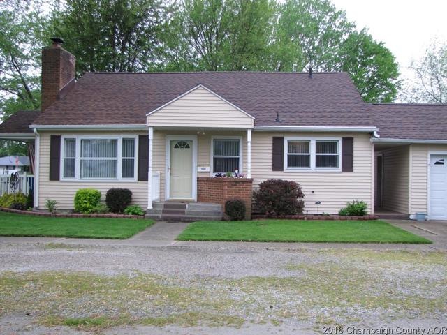 214 E Ensey St, Tuscola, IL 61953 - photo 1