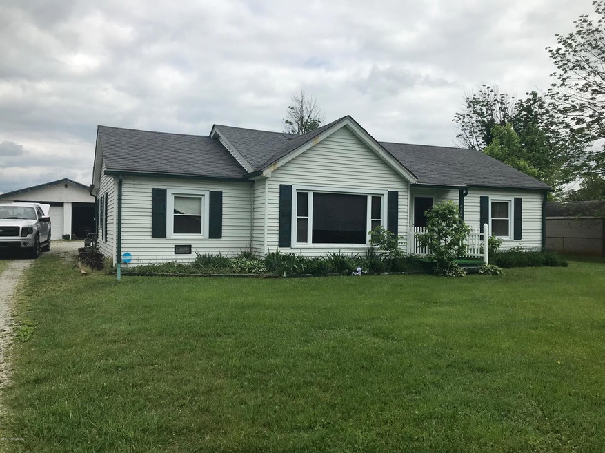 6301 Beulah Church Rd, Louisville, KY 40228 - photo 1