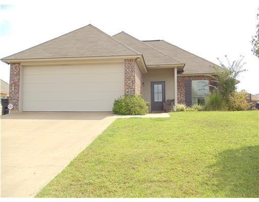 322 Crossridge Ave, Pineville, LA 71360 - photo 1