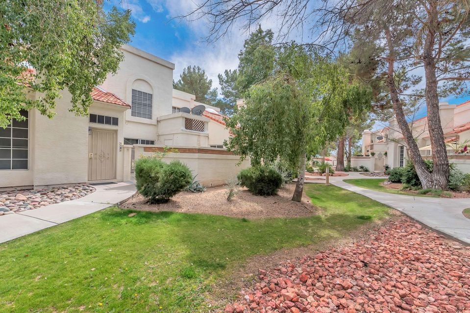 1717 E Union Hills Dr unit 1106, Phoenix, AZ 85024 - photo 1