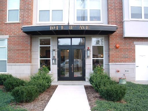 104 E 11th Ave unit 305, Naperville, IL 60563 - photo 1