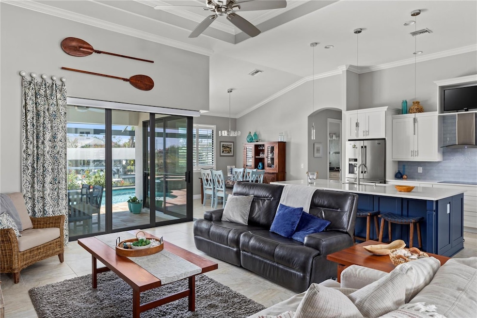 BEAUTIFUL OPEN FLOOR PLAN!