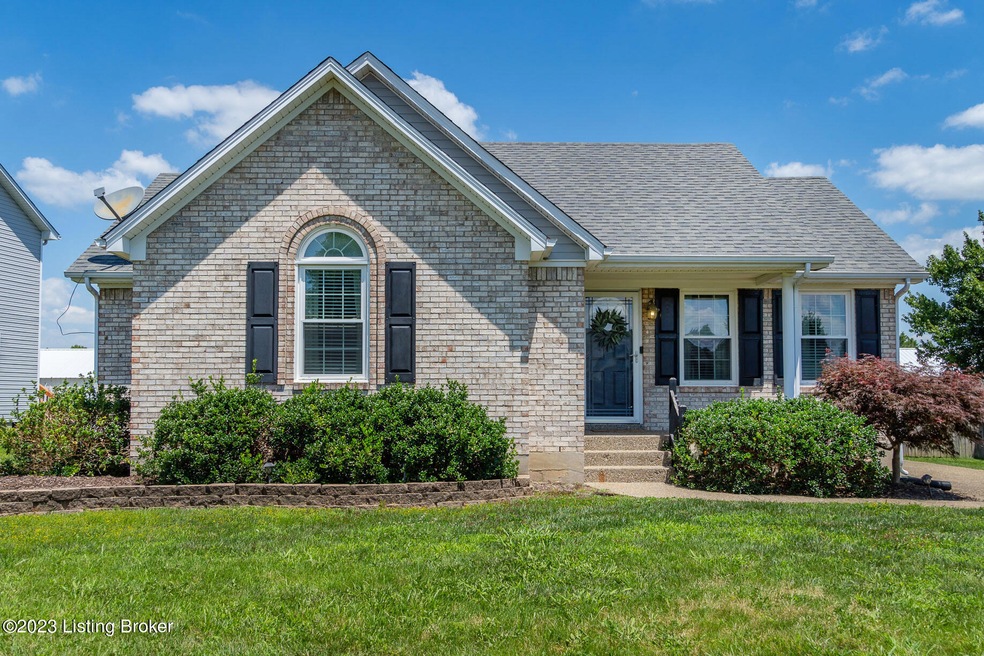 232 Aulbern Dr W, Mount Washington, KY 40047 - photo 1