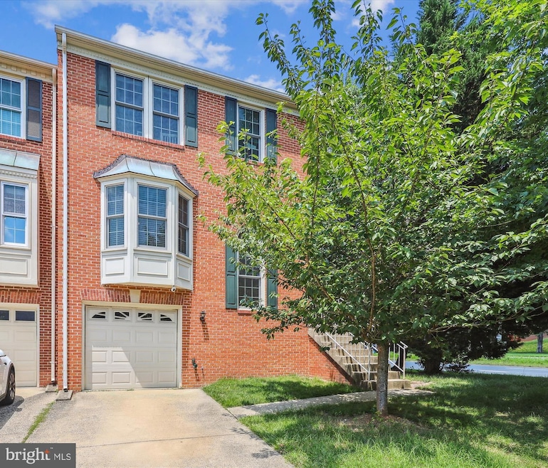 Under Contract $735,000