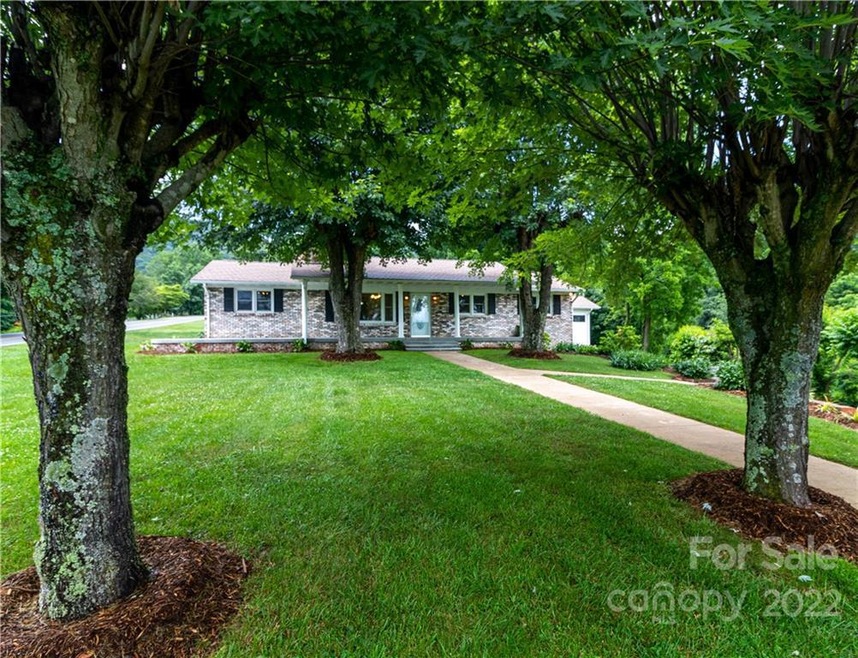 655 Charlie Brown Rd unit 7 and 8, Burnsville, NC 28714 - photo 1