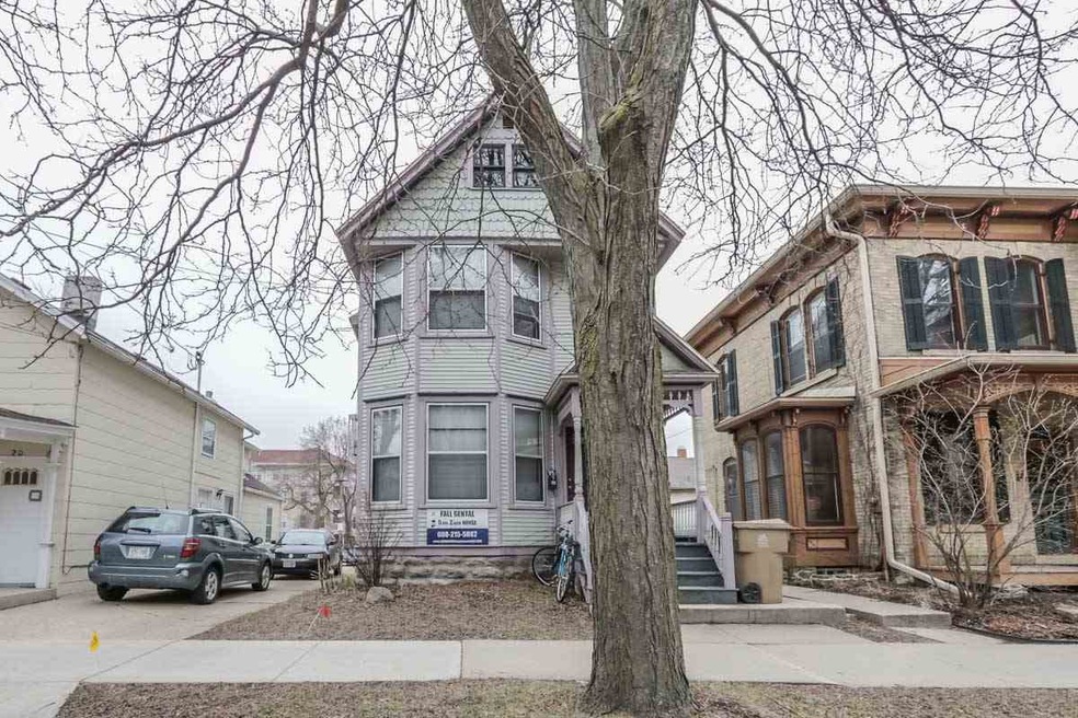 16 S Broom St, Madison, WI 53703 - photo 1