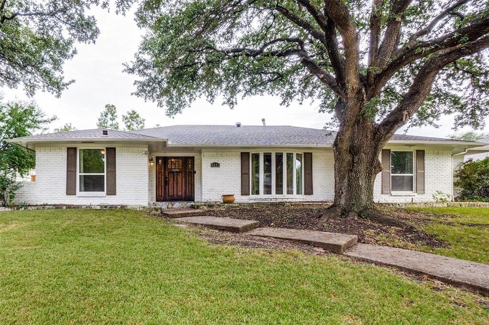 6221 Glennox Ln, Dallas, TX 75214 - photo 1