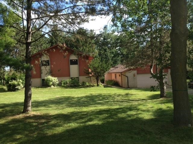 5629 Vineyard Rd, Fitchburg, WI 53575 - photo 1