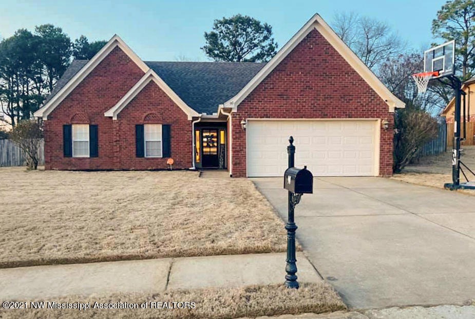 90 Desoto Ave, Hernando, MS 38632 - photo 1