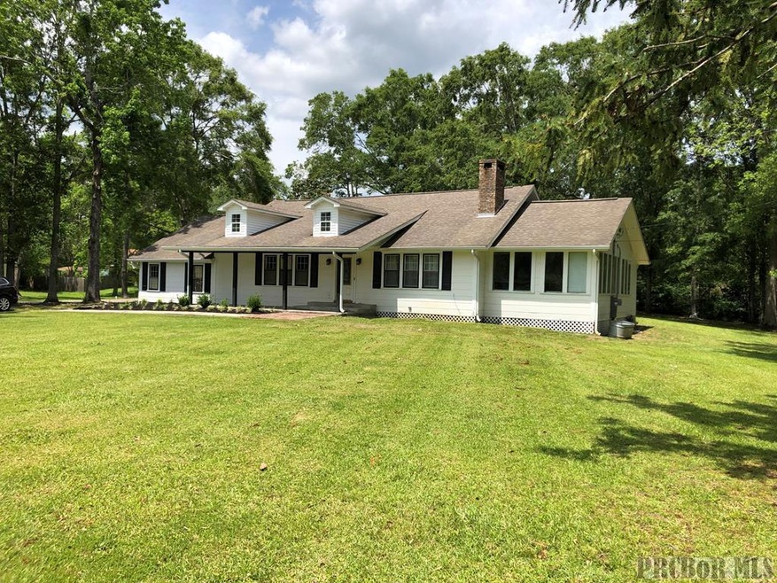 1400 Third Ave, Picayune, MS 39466 - photo 1