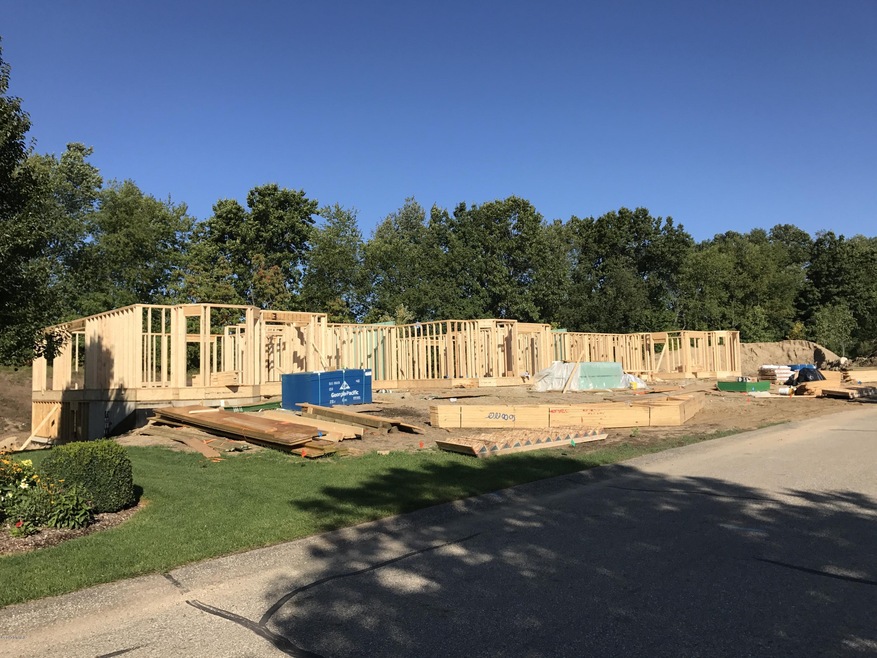 159 Round Hill Rd unit 81, Kalamazoo, MI 49009 - photo 1