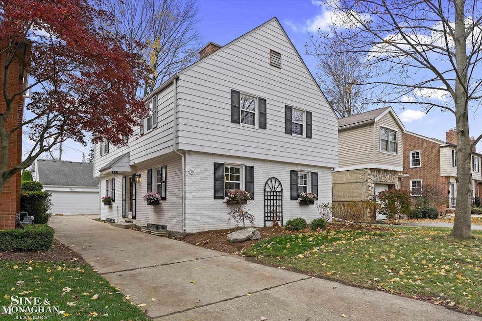 Under Contract $639,900
