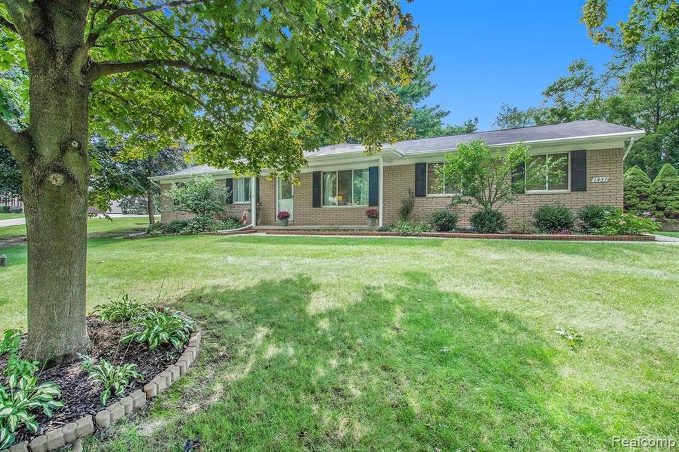 Awesome 3-Bedroom Ranch with Great Yard!