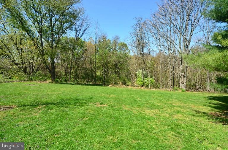 1 Bell Bluff Ct, Gaithersburg, MD 20879 - photo 1