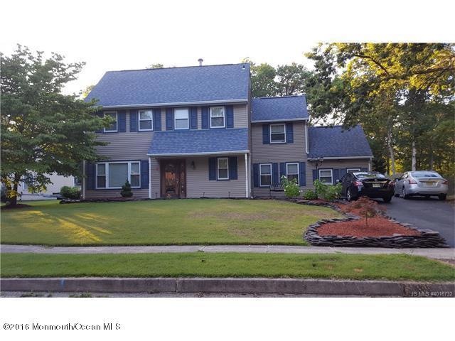 30 Spruce Circle Main