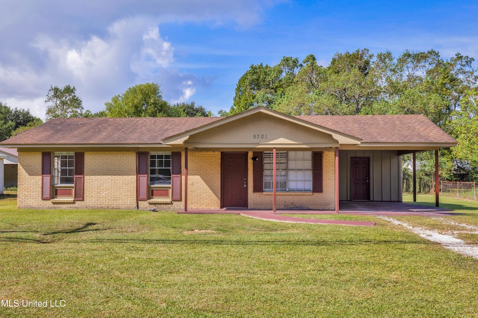 For Sale $115,900 • Co-Listing Agent