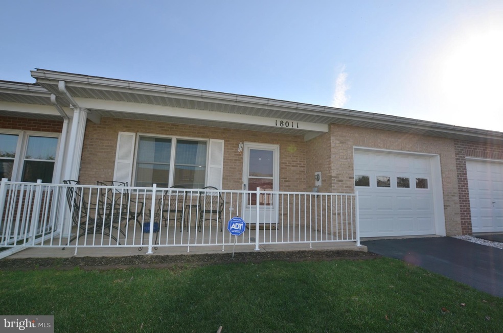 18011 Par Three Dr, Hagerstown, MD 21740 - photo 1
