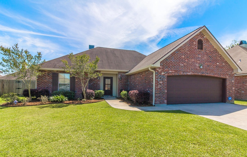 105 Island Nest Cove new front