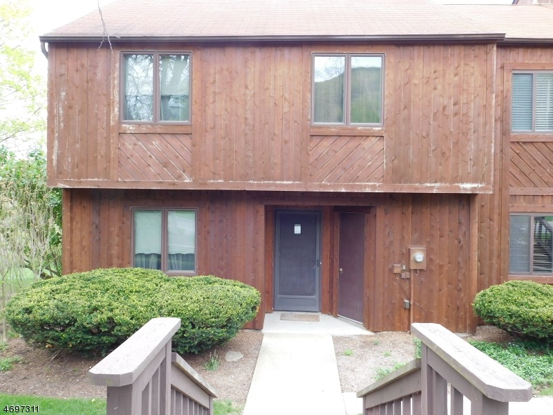 1 Stonehill Dr unit 1, Vernon, NJ 07462 - photo 1