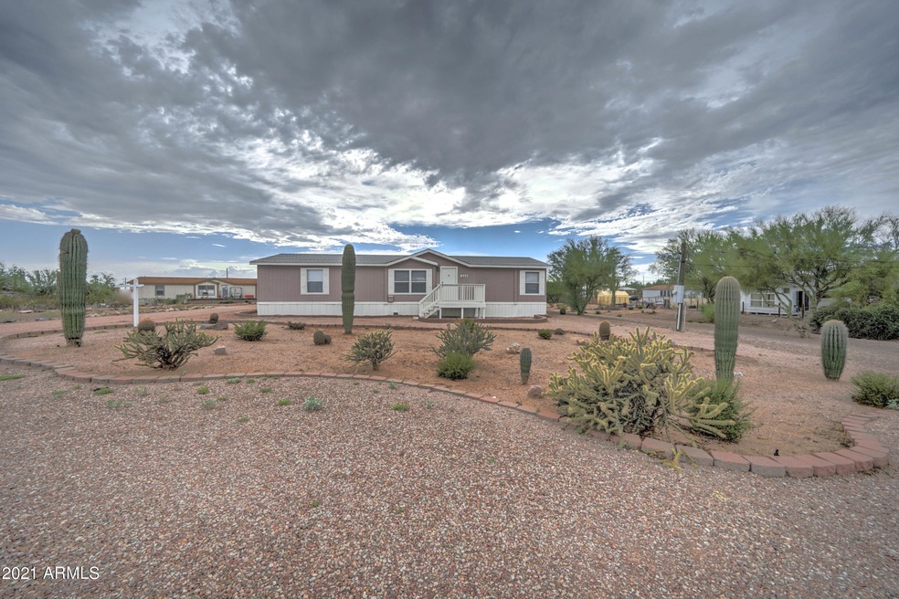 1403 E Scenic St-1