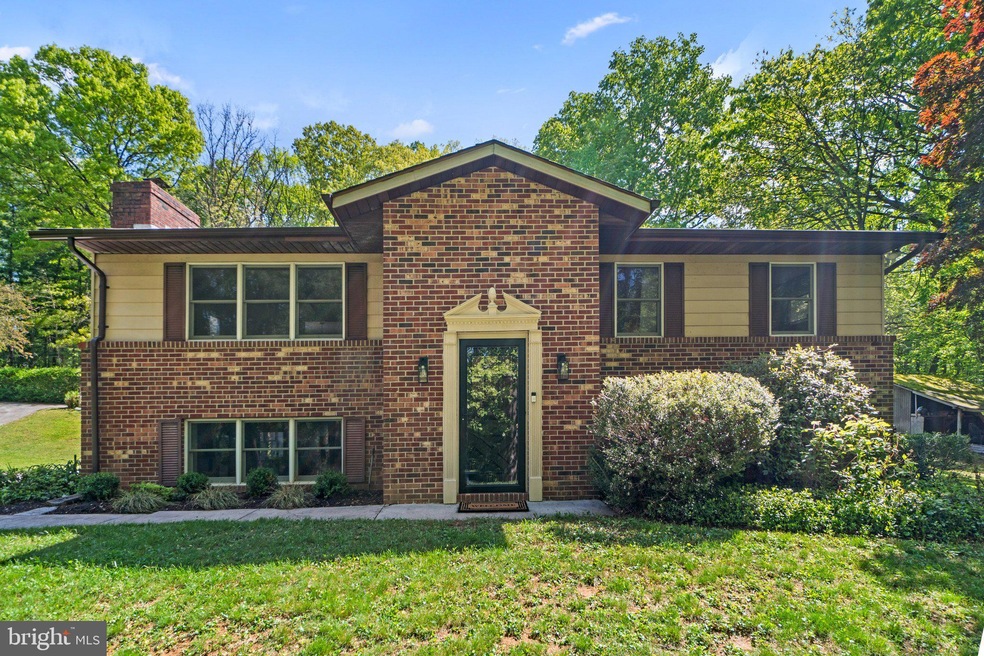 4423 Klee Ct, Sykesville, MD 21784 - photo 1