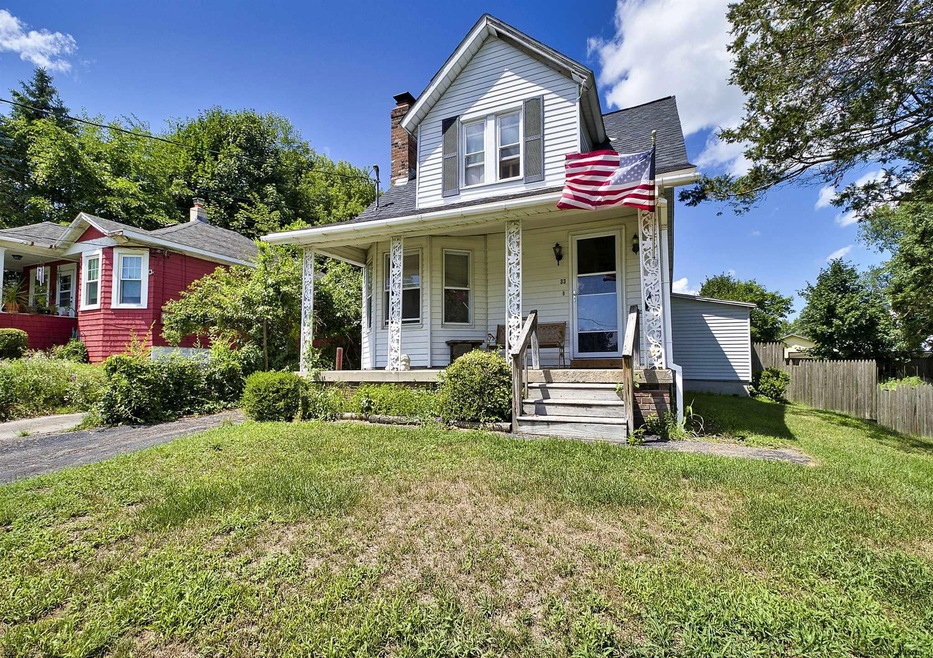 33 Fairfax Ave, Schenectady, NY 12304 - photo 1