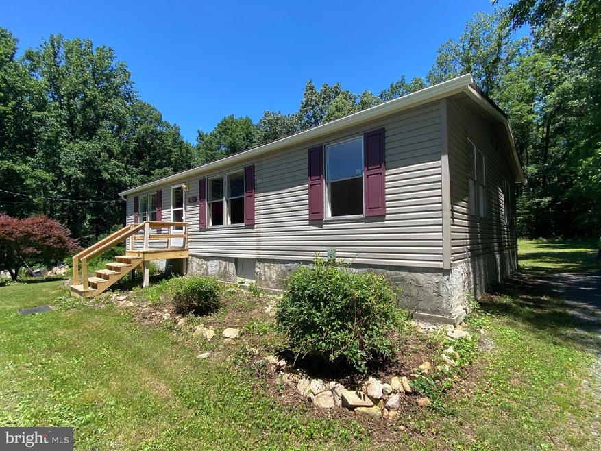 5029 Wright Rd, Fayetteville, PA 17222 - photo 1