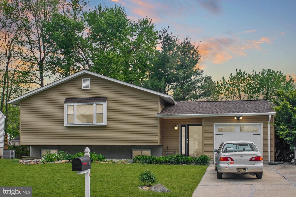 7 Bristlecone Ct, Newark, DE 19702 - photo 1