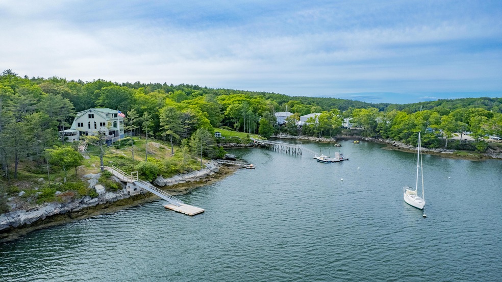285 Robinhood Road Georgetown 001