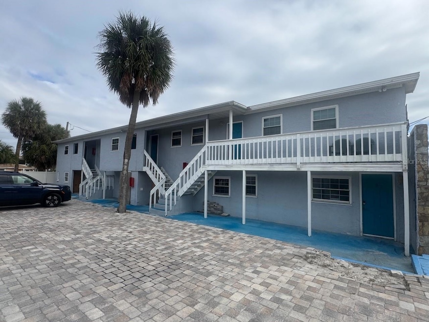 14715 Gulf Blvd unit 2, Madeira Beach, FL 33708 - photo 1