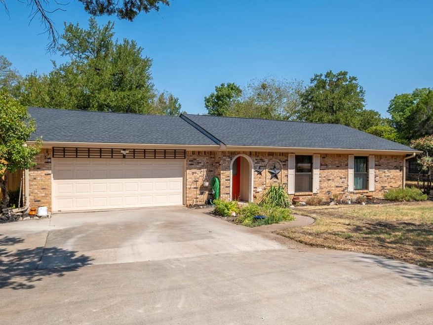 408 Heritage Trail, Granbury, TX 76048 - photo 1