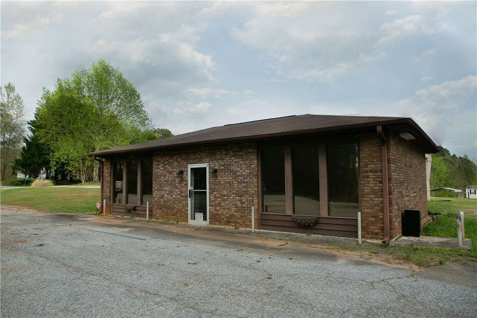203 Rock Crusher Rd, Walhalla, SC 29691 - photo 1