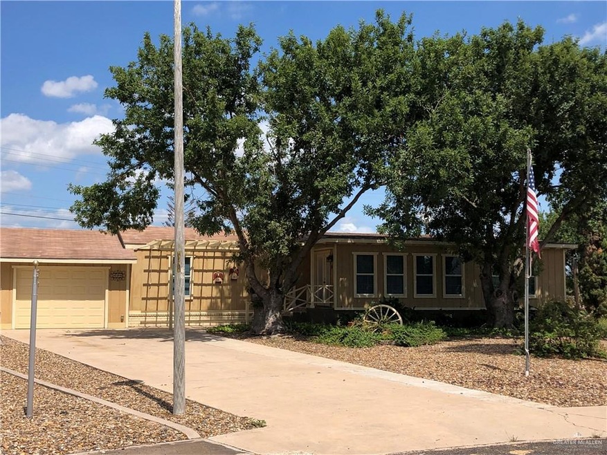 404 Northcutt Dr, Alamo, TX 78516 - photo 1