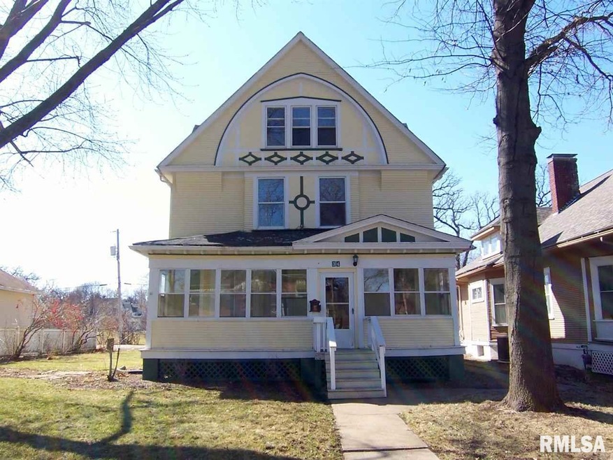 34 Oak Ln, Davenport, IA 52803 - photo 1