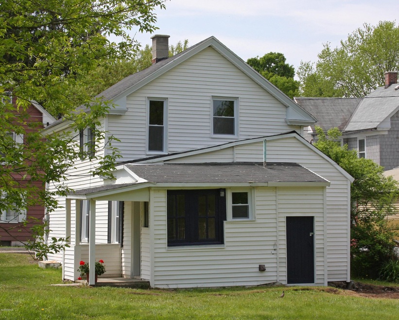 82 Turner Ave, Pittsfield, MA 01201 - photo 1