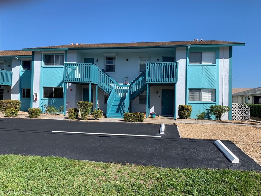 This home is the 1st floor right side end unit.  T