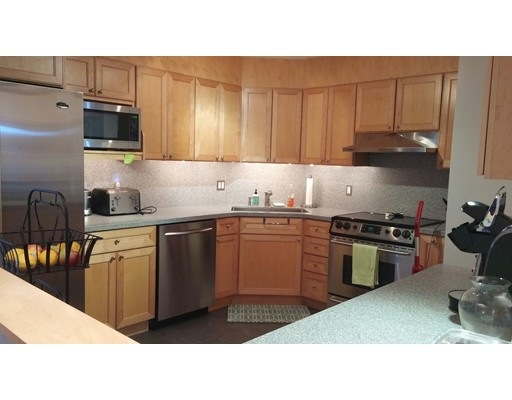 151 Coolidge Ave unit 606, Watertown, MA 02472 - photo 1